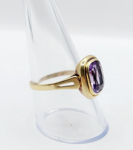 Bague 60 Bague cocktail vintage or jaune améthyste de 2,30 carats sertis clos (circa 1970) 58 Facettes A05476