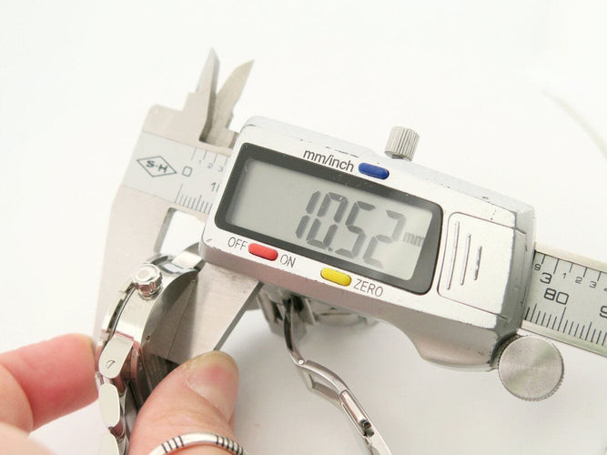 Montre montre CHAUMET class one 622c 33mm en acier 20 diamants quartz lady 58 Facettes 271144