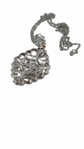 Collier Collier avec pendentif ajouré or blanc et diamants 58 Facettes