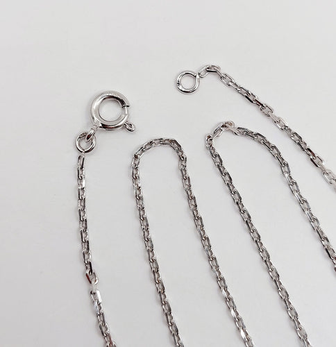 Chaîne vintage or blanc maille forçat 58 Facettes A06230