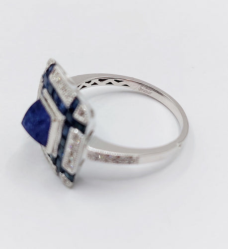 Bague Art Déco Platine, saphir pain de sucre et diamants, Branar Paris 58 Facettes A06224