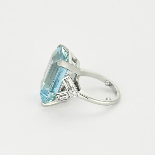 Bague 47 Bague en Or blanc 18k Aquamarine 58 Facettes CAS0171