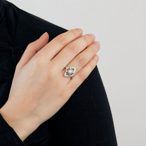 Bague 54 Bague ancienne losangique diamants 58 Facettes 31300537