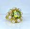 Bague 52 Bague coktail en or jaune 18 carats, péridot 3,98 ct et 9 perles 58 Facettes AB571