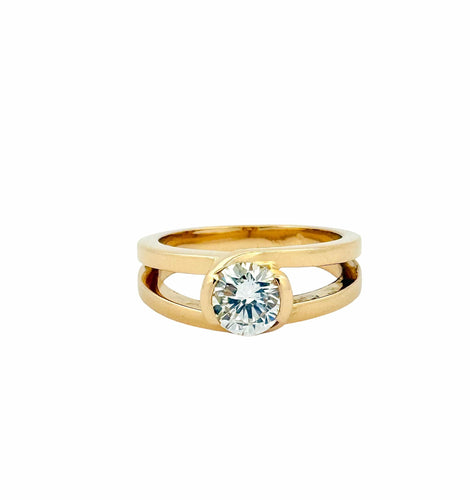 Bague 51 Solitaire en diamant or jaune 18 carats 58 Facettes