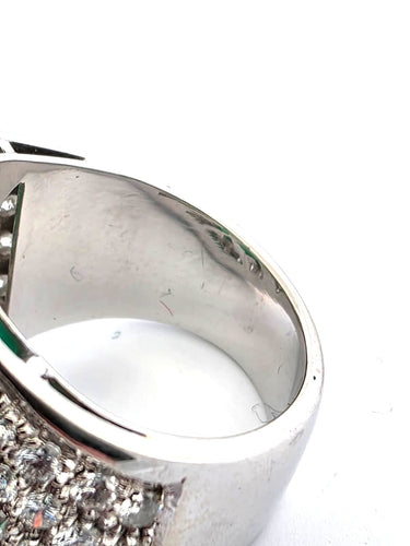 Bague 54 Bague en or 18 carats avec émeraude colombienne et diamants 58 Facettes