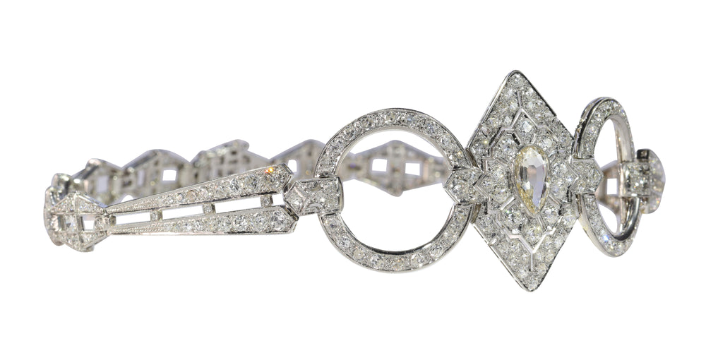 Collier Glamour des Années folles : Collier et coiffe vintage Art déco en diamants pour chien 58 Facettes 23023-0064