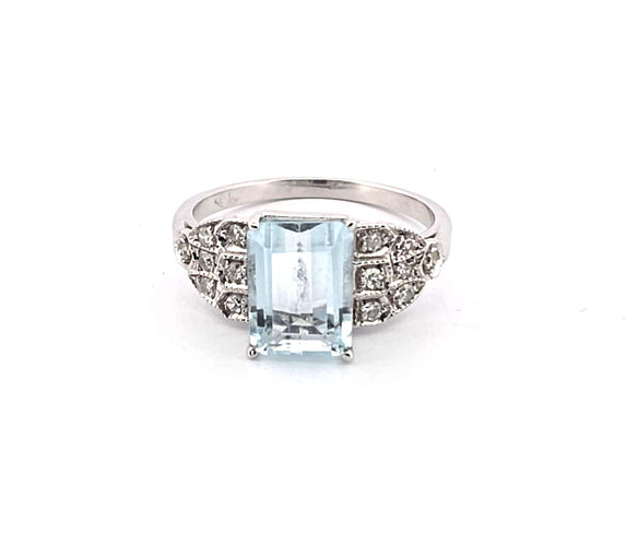 Bague vintage en or blanc avec aigue-marine de 2,40 ct et diamants de 0,25 ct