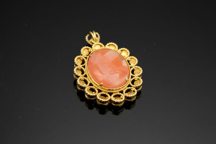 Pendentif Caméo « Gouttes de la mer » 58 Facettes