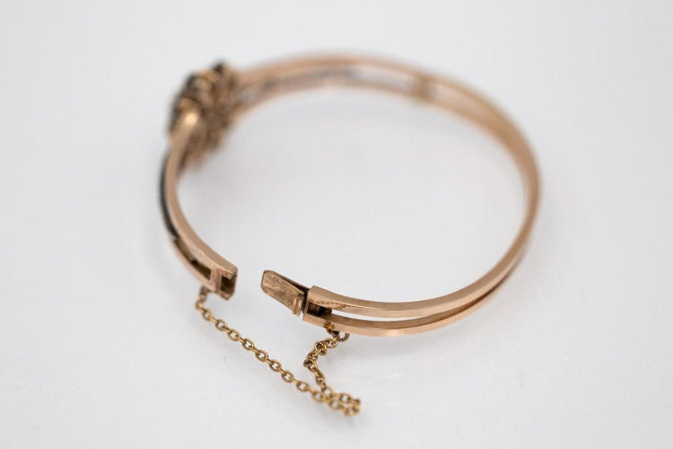 Bracelet Bracelet rigide motif floral en or 18k et diamants taille rose 58 Facettes 11837