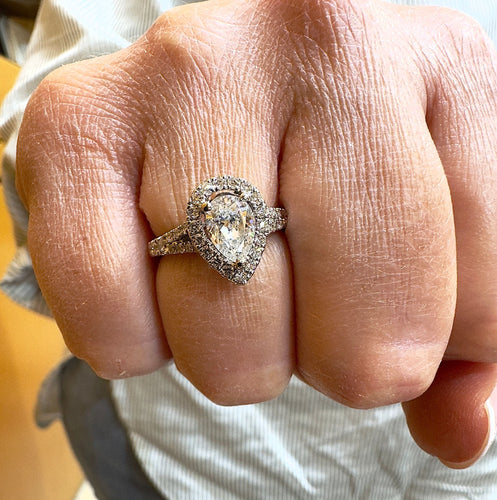 Bague Bague Solitaire or blanc diamant poire 1ct 58 Facettes