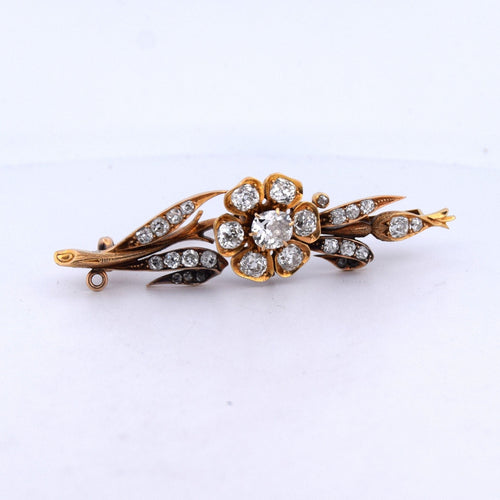 Broche Broche ancienne en or jaune sertie de diamants 58 Facettes