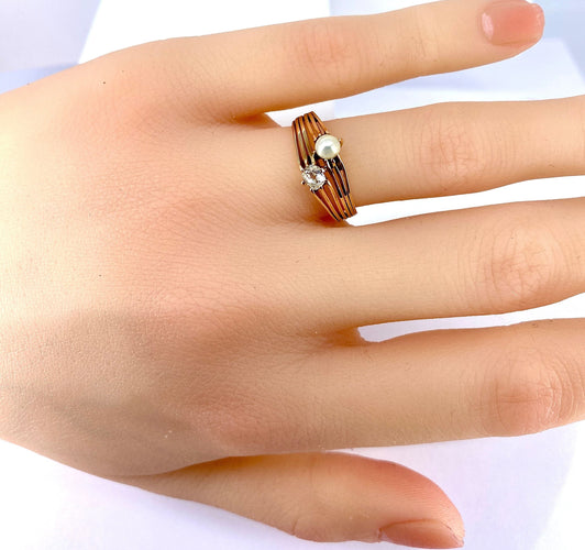 Bague toi et moi en or jaune, diamant et perle vers 1900