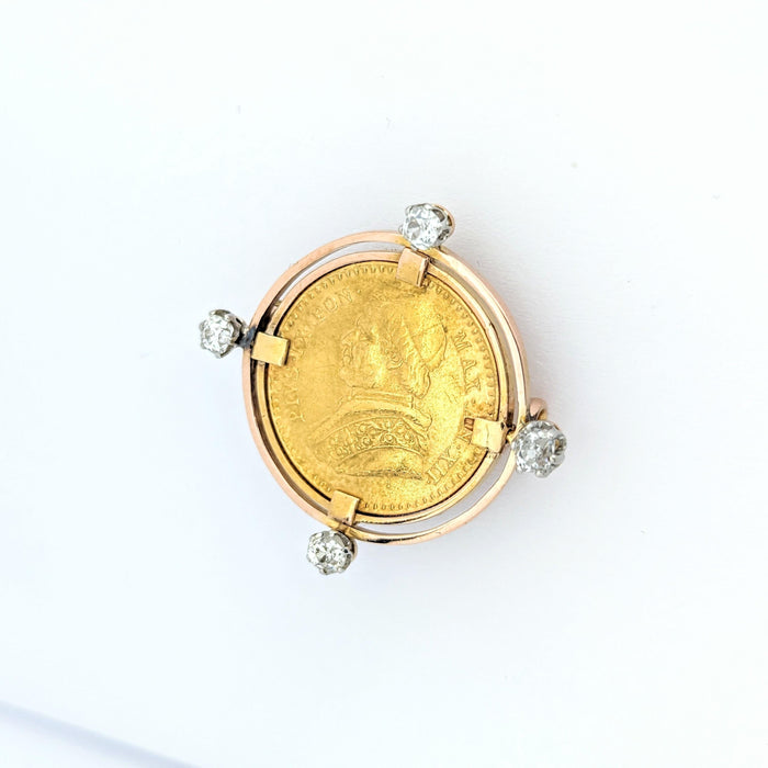 Broche Broche or jaune Médaille Pape diamants 58 Facettes 29049