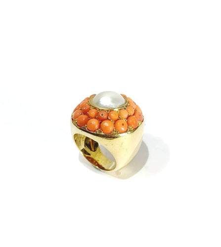 Bague 50.5 Bague perles de corail et perle centrale en or jaune 18 carats 58 Facettes