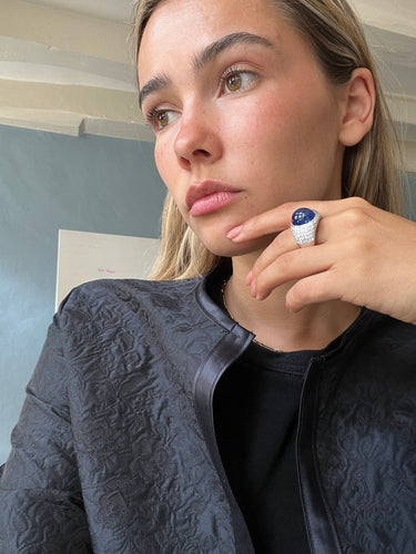 Bague 53 Bague en or blanc sertie d'un saphir et de diamants 58 Facettes