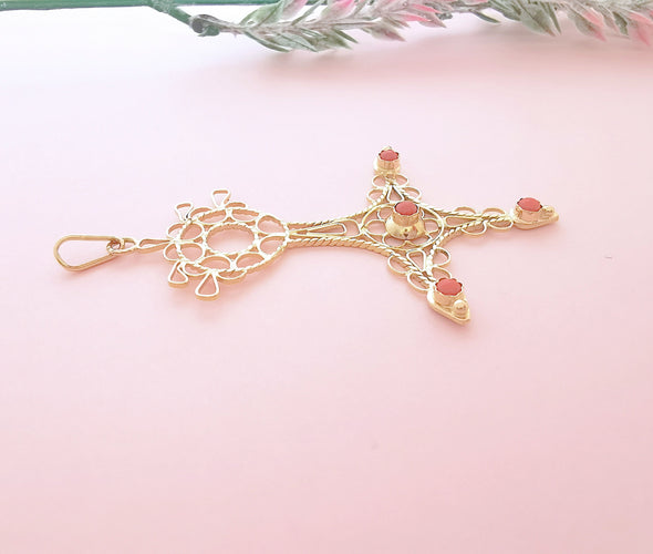 Pendentif Pendentif Croix du sud ou d'Agadez, cabochons de Corail Or 58 Facettes AA 1634