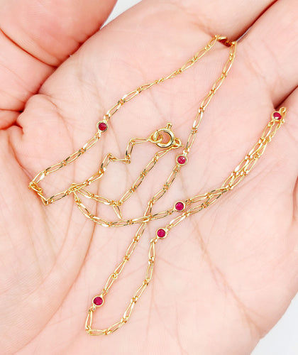 Collier Chaine vintage or jaune mailles gourmette et rubis 58 Facettes B01012