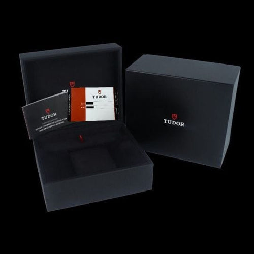 Montre Tudor Montre Black Bay Chronograph 58 Facettes MT44808