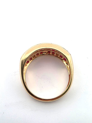 Bague en or jaune massif 18 carats avec rubis et diamants
