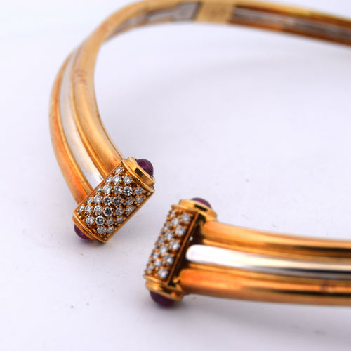 Piaget - Collier en or jaune 18 carats, diamants et rubis