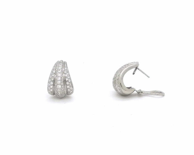 Boucles d'oreilles Boucles d'oreilles en or blanc et diamants de 2,44 carats 58 Facettes 6404