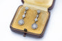 Boucles d'oreilles Boucles d'oreilles longues pendantes avec diamants. 58 Facettes 10692