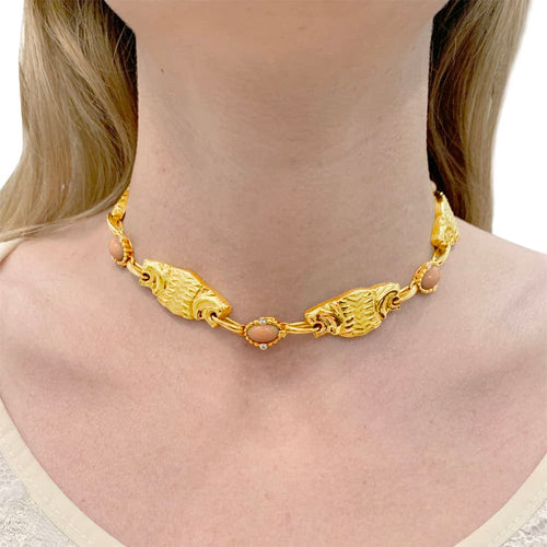 Boucles d'oreilles Demi-parure "Lions" transformable, or jaune, diamants, corail, chrysoprase. 58 Facettes 35286