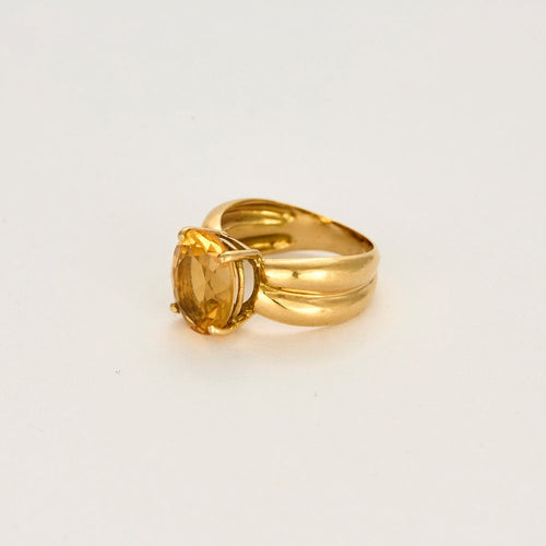 Bague en or jaune et citrine