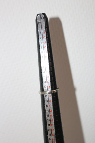 Bague 54 Bague marguerite platine et diamants 58 Facettes 567