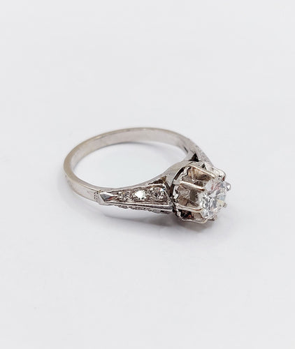 Bague 47 Bague solitaire Art Déco or blanc, platine et diamant 0,55 carat (circa 1930) 58 Facettes A00256