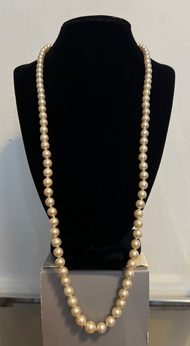 Collier 93 perles de culture en chute 74 cm 58 Facettes