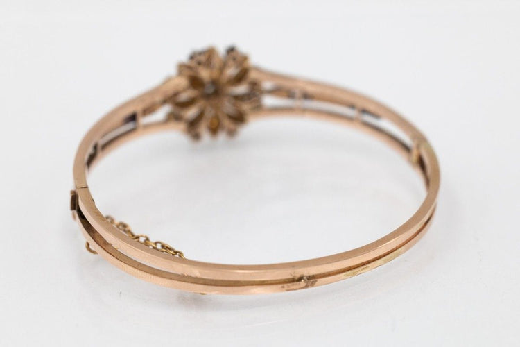 Bracelet Bracelet rigide motif floral en or 18k et diamants taille rose 58 Facettes 11837