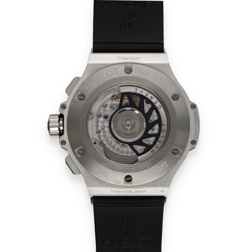 Montre Montre Hublot Big Bang en titane sertie de 312 diamants – Chronographe automatique – Calibre HUB1145 58 Facettes