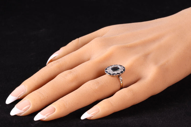 Bague 53 Vœux vintage : une bague en saphir entre romance et histoire 58 Facettes 18169-0075