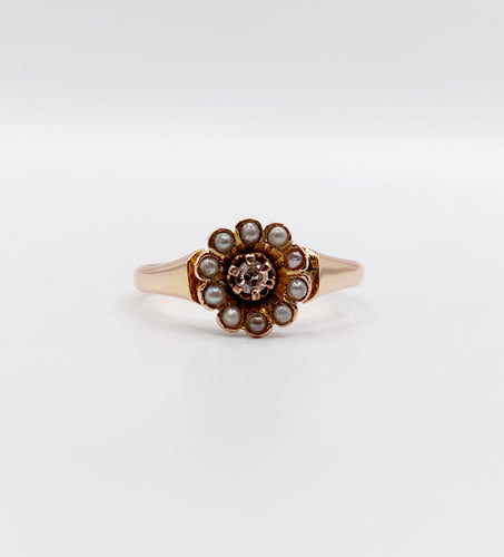 Bague 51.5 Bague marguerite or rose, diamant et perles (circa 1900) 58 Facettes A06283