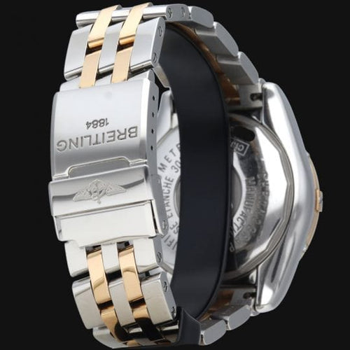 Montre Montre chronographe Breitling Chronomat Evolution 58 Facettes MT42125