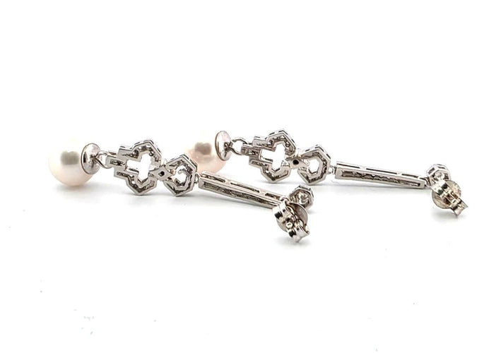 Boucles d'oreilles Boucles d'oreilles en platine avec perles et diamants 58 Facettes