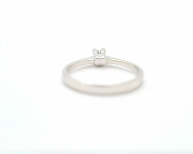 Bague Bague solitaire 0,06 ct 58 Facettes 8684