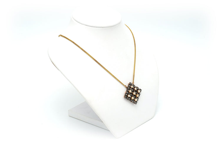 Collier Collier Art Déco en or jaune, argent, perles et diamants 58 Facettes 21051