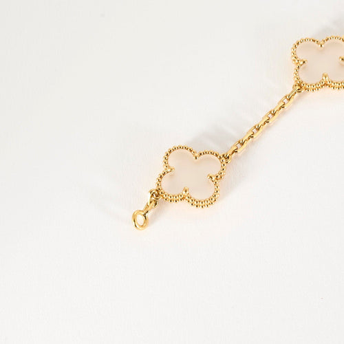 Bracelet VAN CLEEF & ARPELS - ALHAMBRA - Rare Bracelet en or jaune et cristal de roche. 58 Facettes 58FC3