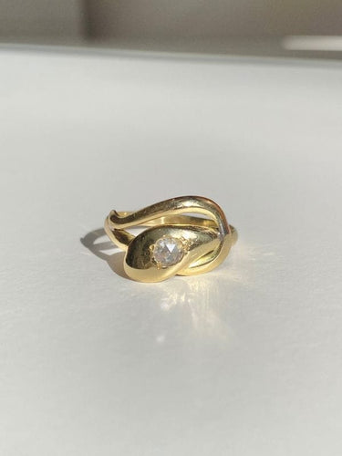 Bague 56 Bague ancienne en or jaune 18k et diamant en forme de serpent 58 Facettes