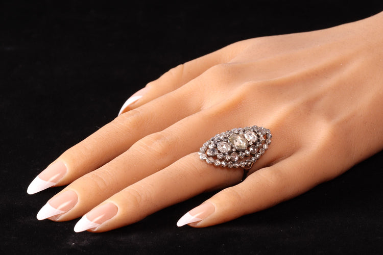 Bague 58 L'artisanat victorien : une touche d'allure royale 58 Facettes 23073-0137