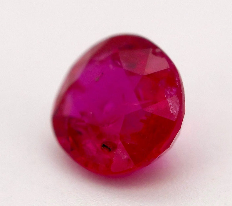 Gemstone Rubis 1.40cts certificat ALGT 58 Facettes