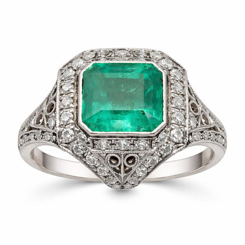 Bague 53 Bague vintage en platine ornée de diamants et d'une émeraude 58 Facettes 50365