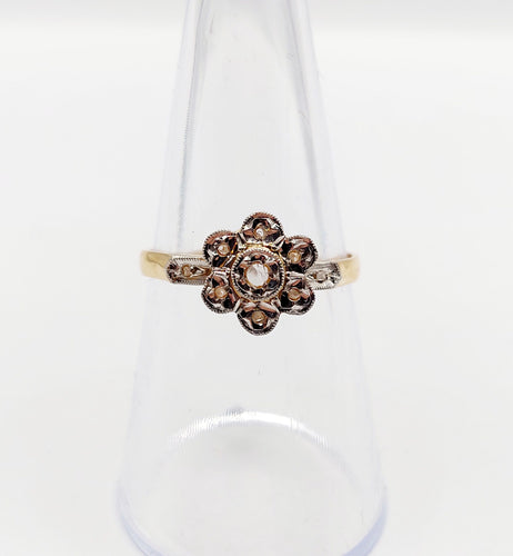 Bague 55 Bague marguerite antique en or 18k et diamants taille rose (circa 1900) 58 Facettes A06395