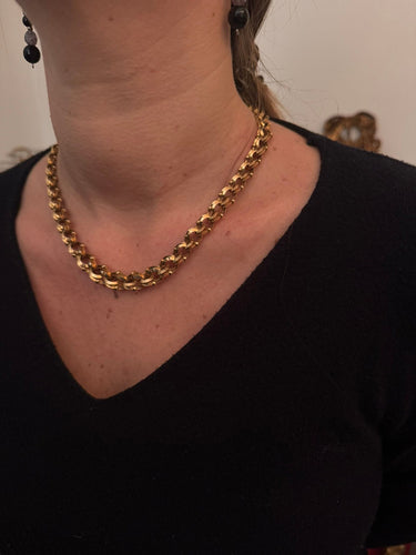 Collier Collier à maillons entrelacés en or rose 18 carats 58 Facettes