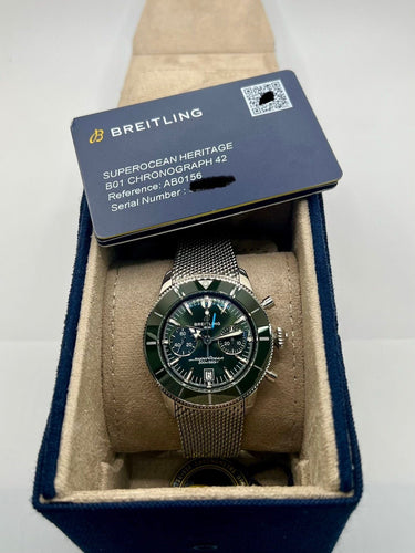Montre Breitling Super Ocean Heritage B01 Chronograph 58 Facettes