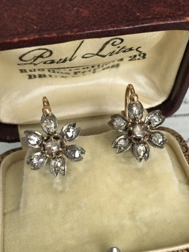 Boucles d'oreilles Boucles d'oreilles dormeuses anciennes en or 18K et argent 58 Facettes