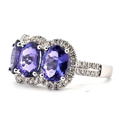Bague 54 Bague en or blanc avec tanzanites et diamants 58 Facettes
